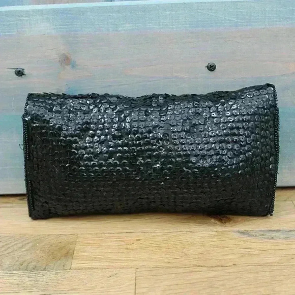 Set of 2 Vintage Black Bead and Sequin Formal Clutches Snap Closure Silky - Picture 5 of 9